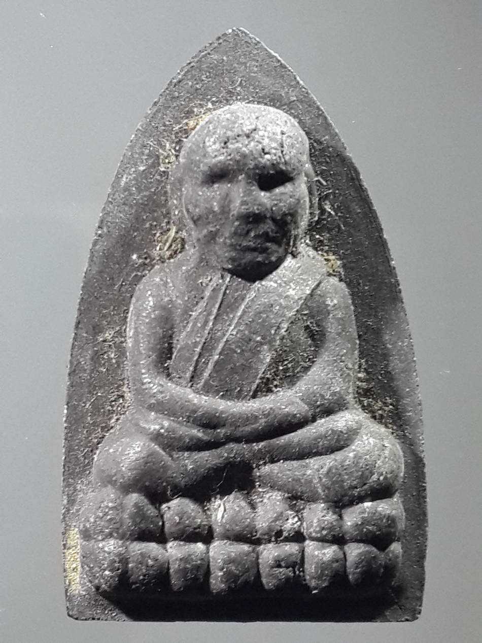 รหัสสินค้า หลวงปู่ทวด วัดต่างๆ 267 หลวงปู่ทวด เนื้อผงใบลาน หลังยันต์อุนาโลม และตัวอักษร “หนอ”