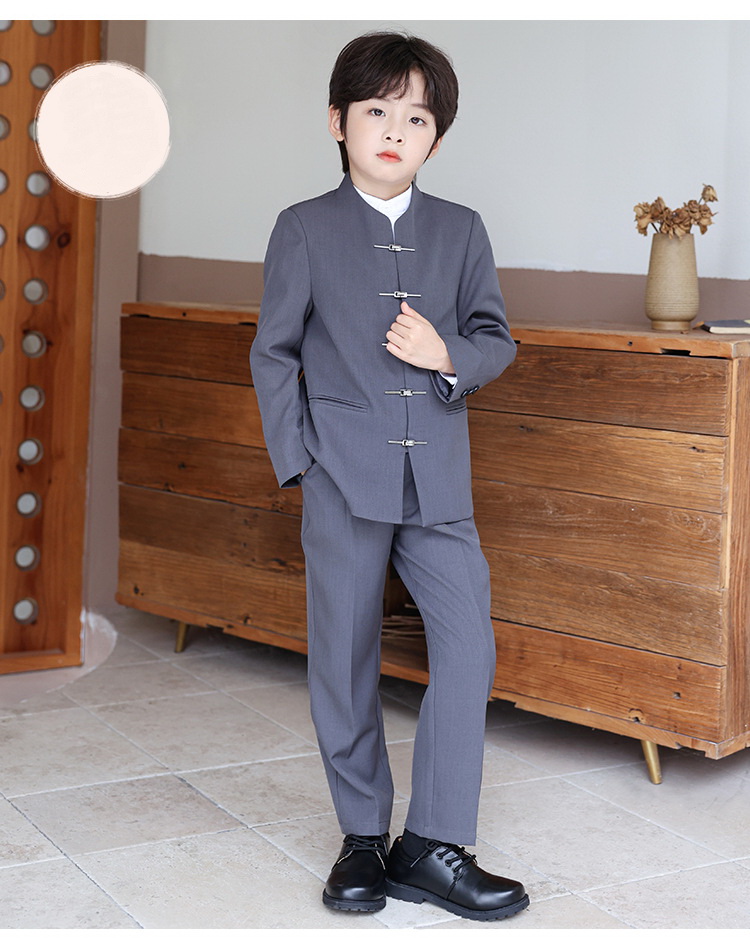 Bset0143- ชุดออกงานเด็กชายสีเทา 3ชิ้น มี เสื้อคอจีนสีเทา+เสื้อคอจีนแขนยาวสีขาว+กางเกงสีเทา ชุดจีนเด็กชายดูมีสไตล์ ทรงสวยเรียบหรูดูสุขุม เนื้อผ้าสวยใส่สบาย ขนาดชุด +ดูเพิ่ม ในรายละเอียด