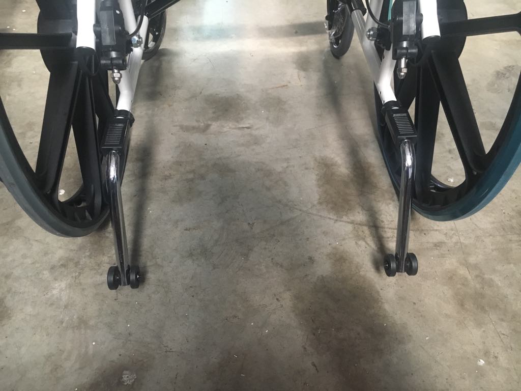 รถเข็นผู้ป่วย ปรับนอน Comfort รุ่น K9 ล้อใหญ่