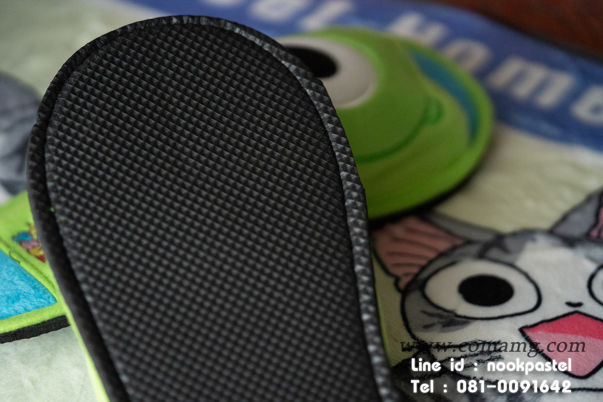 รองเท้าใส่ในบ้าน คิตตี้ โฟรเซ่น หมีพู มิกกี้ โดนันดักส์ ชิบกับเดล สติช พิกเล็ต มอนเตอร์ ดิสนี่ย์ (Disney tsum tsum) ลิขสิทธิ์แท้