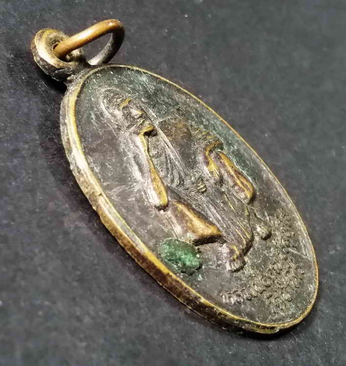 รหัสสินค้า นครราชสีมา 113 เหรียญหลวงพ่อคูณ วัดบ้านไร่ ที่ระลึกงานผูกพัทธสีมา วัดมณีโสภณ อำเภอพัฒนานิคม จังหวัดลพบุรี สร้างปี 2539