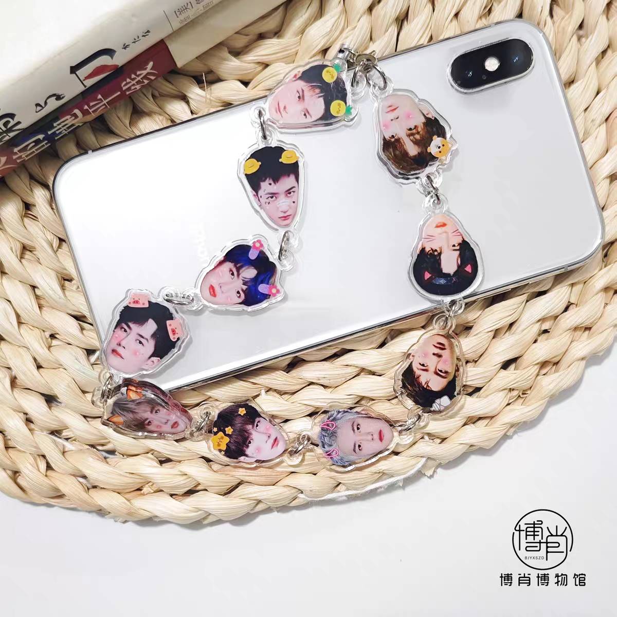 สายคล้องโทรศัพท์ สายห้อยโทรศัพท์ หวังอี้ป๋อ WangYibo