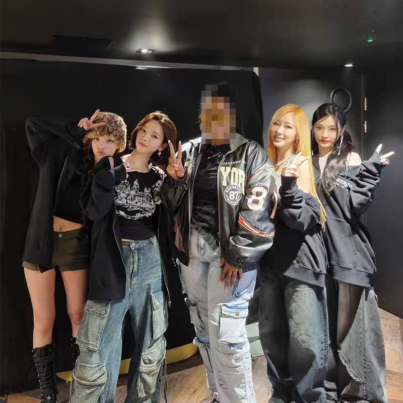 เสื้อกันหนาว aespa : 2025 aespa LIVE TOUR - SYNK : PARALLEL LINE ENCORE