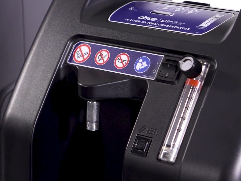 เครื่องผลิตออกซิเจน ขนาด 10 ลิตรแรงดันสูง รุ่น 1025KS ( รุ่น TOP นำเข้าจากอเมริกา) รับประกันศูนย์ 3 ปี