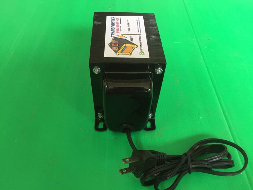 หม้อแปลงStep Down 220 To 110V 300Watt