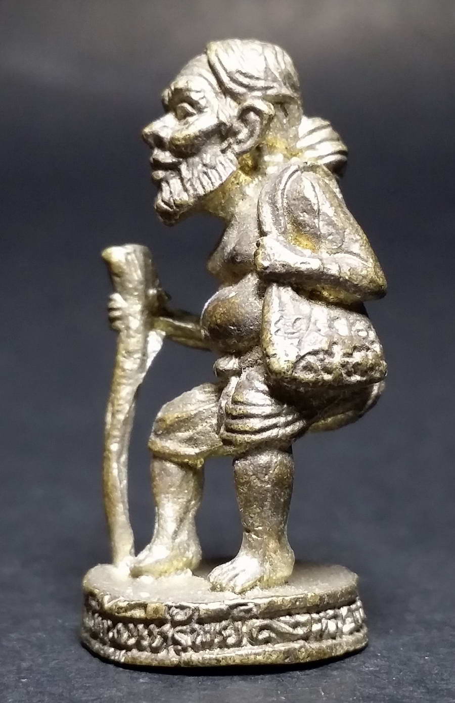 รหัสสินค้า พระกริ่ง พระหล่อ 386 รูปหล่อชูชก เพิ่มพูนทรัพย์ หลวงพ่อจ้อย วัดศรีอุทุมพร จังหวัดนครสวรรค์ สร้างปี 2549 ที่ระลึกอายุครบ 94 ปี