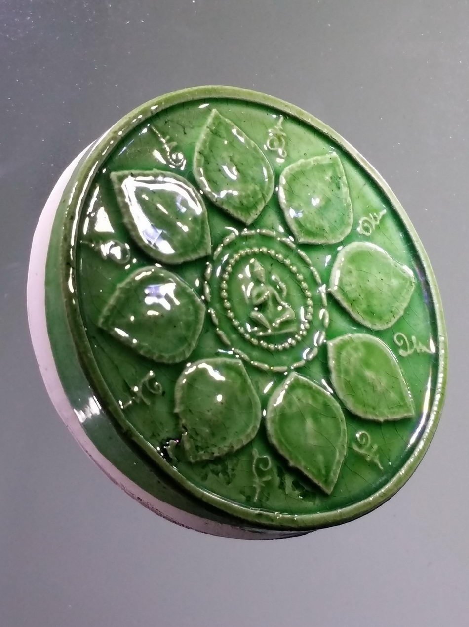 รหัสสินค้า จตุคามรามเทพ 963 องค์พ่อจตุคามรามเทพ รุ่นเปิดฟ้า เปิดสวรรค์ เทิดไท้ เนื้อกระเบื้องเคลือบเขียว