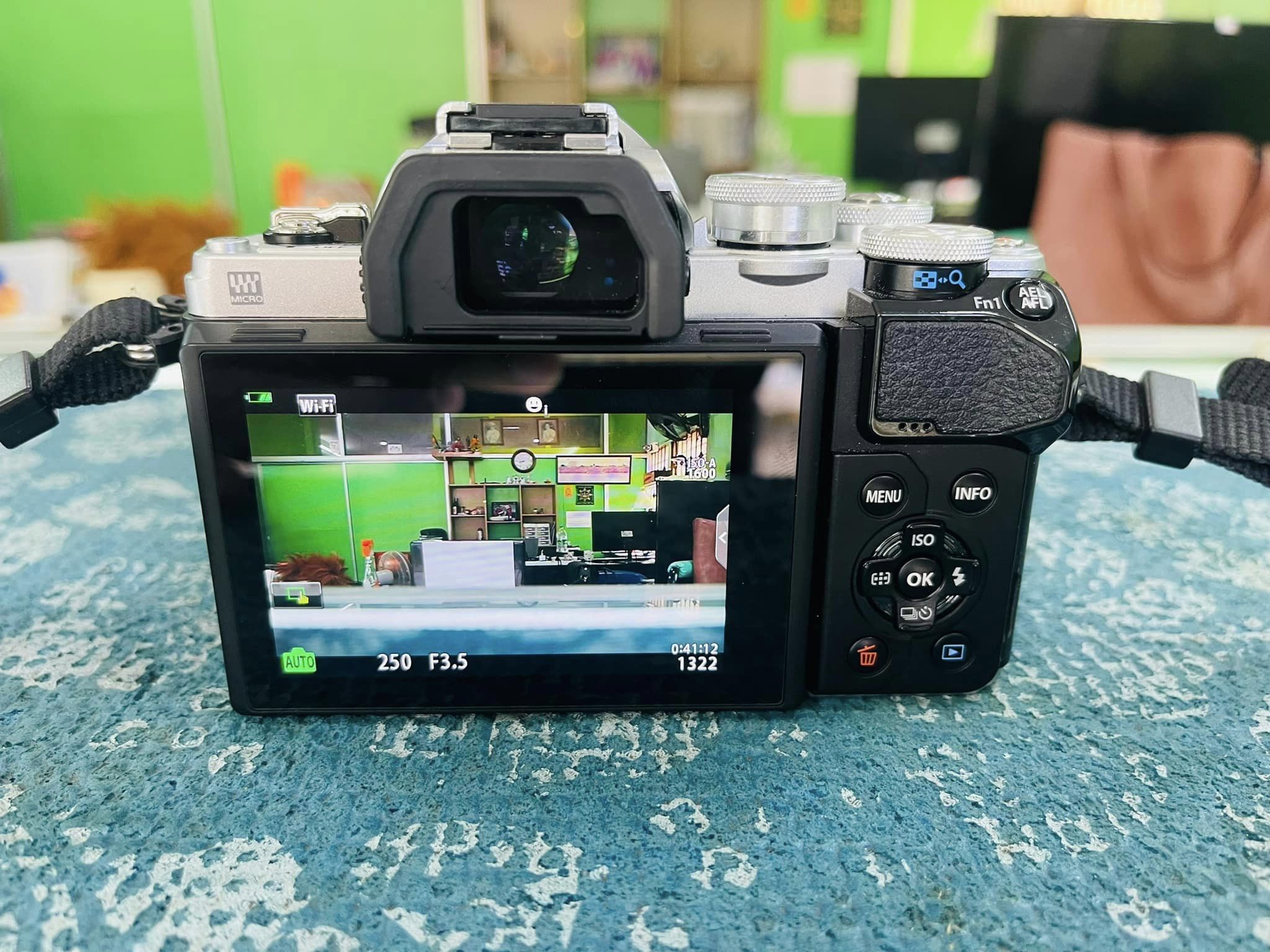 ( SOLD OUT ) กล้อง Olympus OM-D E-M10 Mark III