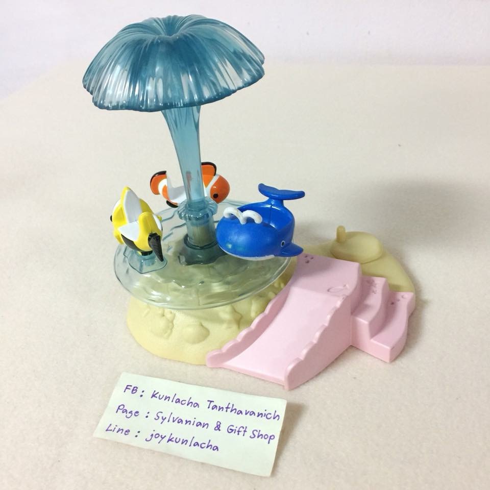 เครื่องเล่นม้าหมุนธีมทะเลสดใสสำหรับเบบี้ ซิลวาเนียน Seaside Merry-Go-Round : Sylvanian Families