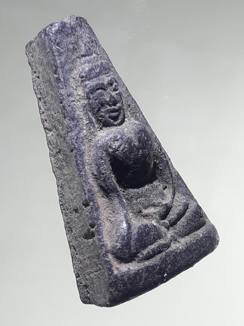 รหัสสินค้า พระเนื้อดิน ผง ว่าน 10498 พระผงสุพรรณเนื้อดินเผาผงใบลาน หลวงปู่สมบุญ วัดตม จ.ปราจีนบุรี