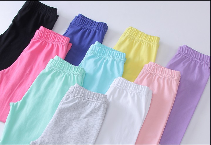 P1833 เลคกิ้งเด็กสีดำ สีพื้นเรียบๆ คอตต้อนผสมสเปนเด็กซ์ ยืดหยุ่นแนบผิว