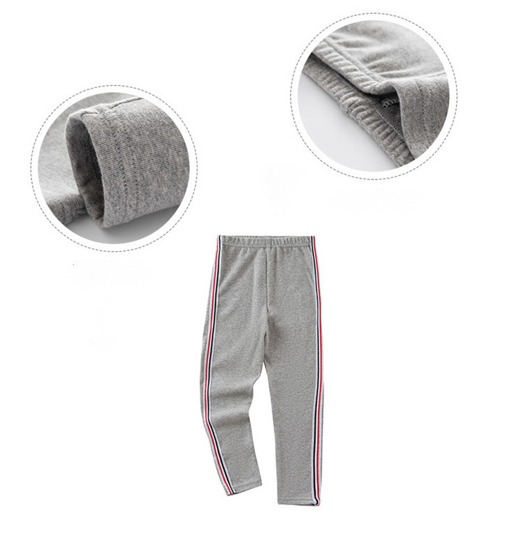 P3117- พร้อมส่งจากไทย เลกกิ้งเด็กลายแถบขาวแดง สุดเปรี้ยว มีสีดำ สีเทาเข้ม เนื้อผ้าสวยใส่สบาย