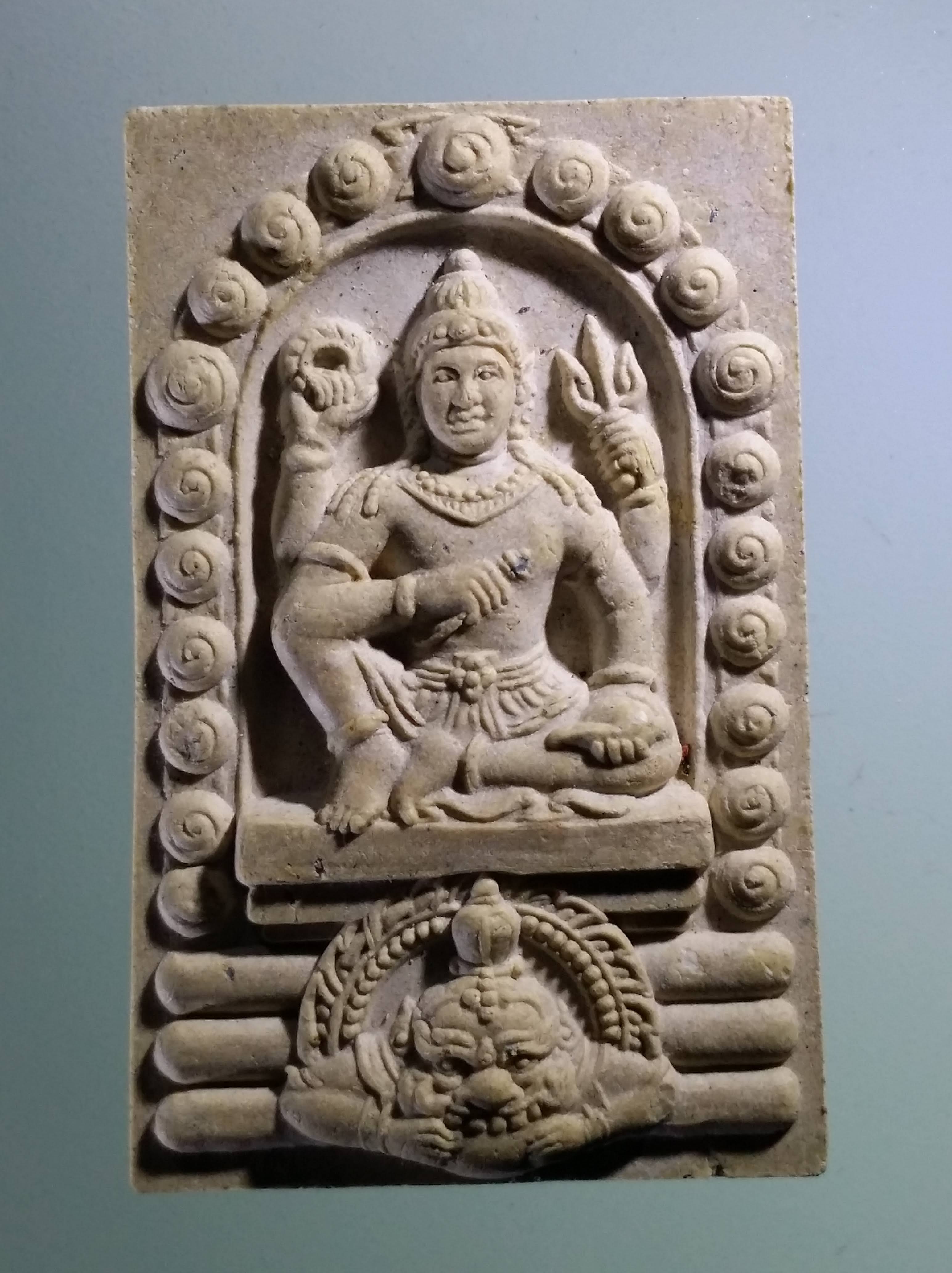 รหัสสินค้า จตุคามรามเทพ 490 พระเทวราชโพธิสัตว์จตุคามรามเทพ หลังพระแม่ธรณีบีบมวยผม รุ่น สิริมงคล ปี 49