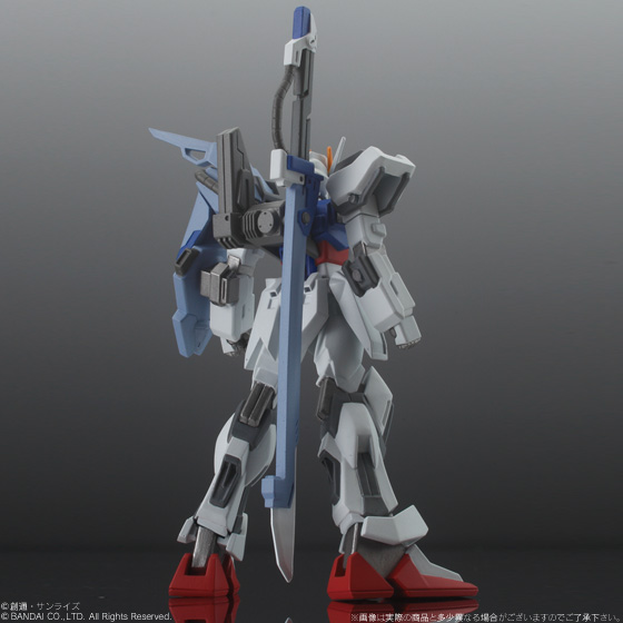 กันดั้ม Bandai Candy Toy FW Gundam STANDart: 15 No.056 GAT-X105+AQM/E-X02 Sword Strike Gundam