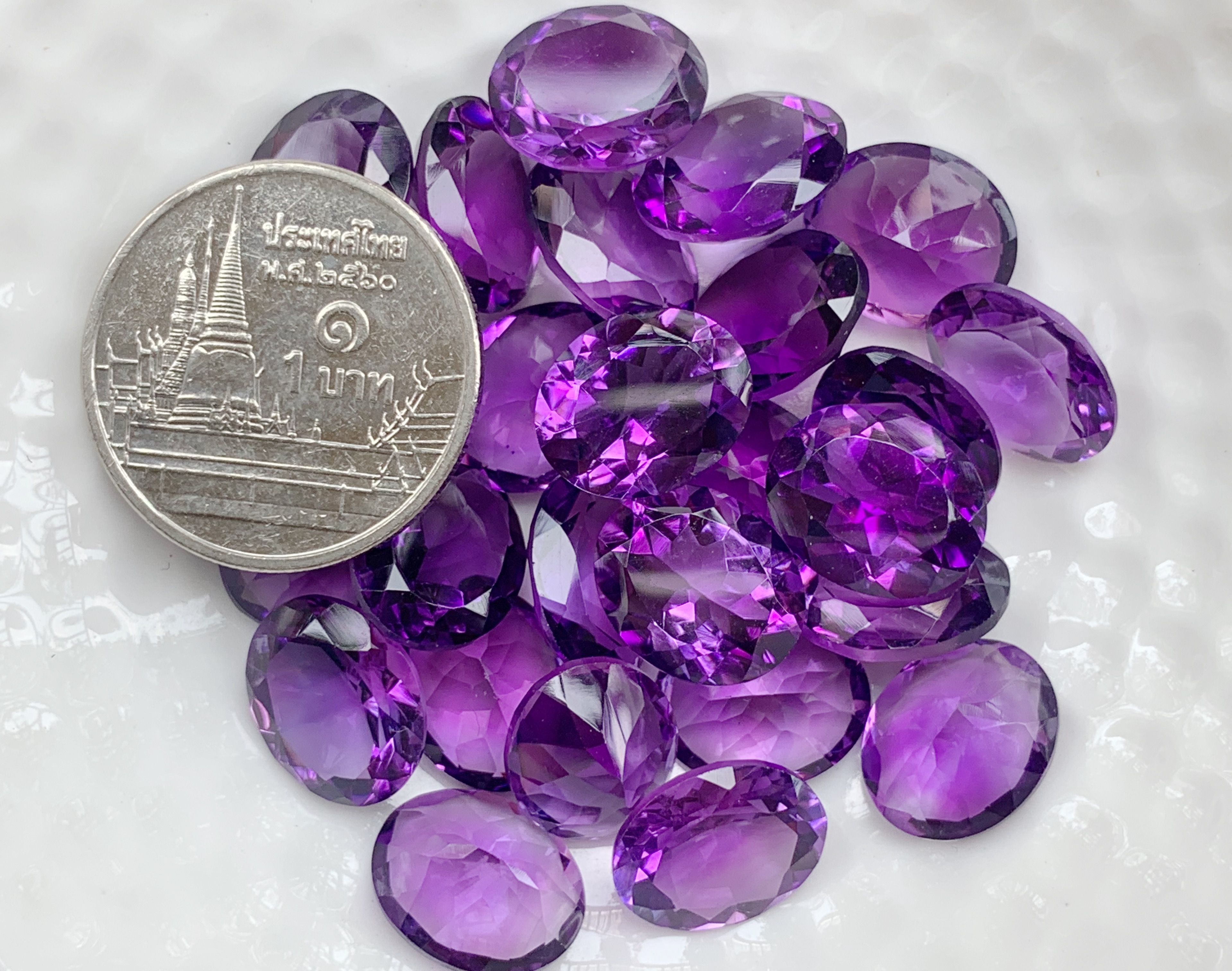 อเมทิสเข้มไข่ 9X11 มม. 1 เม็ด