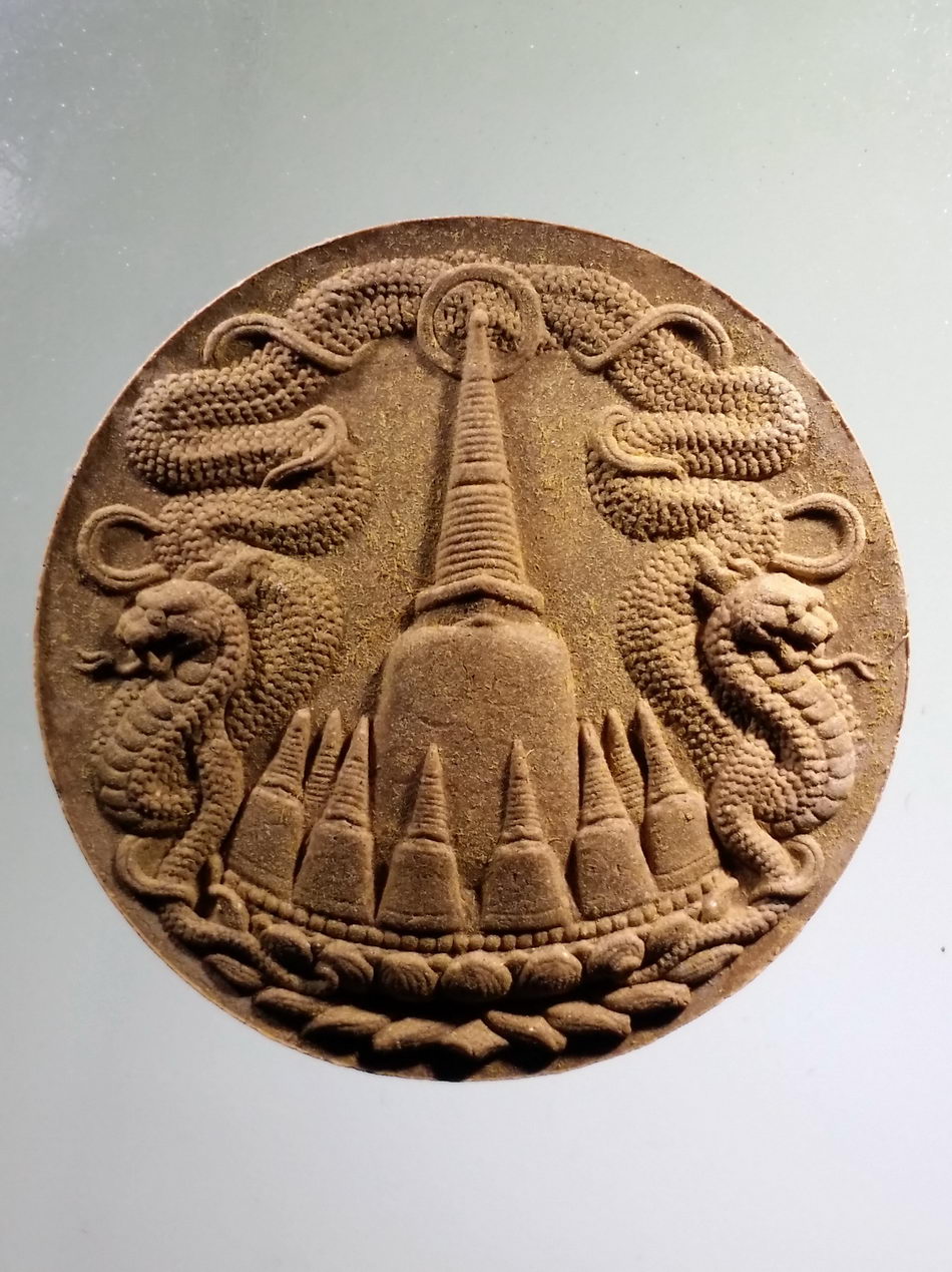 รหัสสินค้า จตุคามรามเทพ 877 พระเทวราชโพธิสัตว์จตุคามรามเทพ รุ่นเฉลิมราชจอมราชันย์ (โคตรเศรษฐียุค 8) เนื้อว่านหน้ากากเงิน