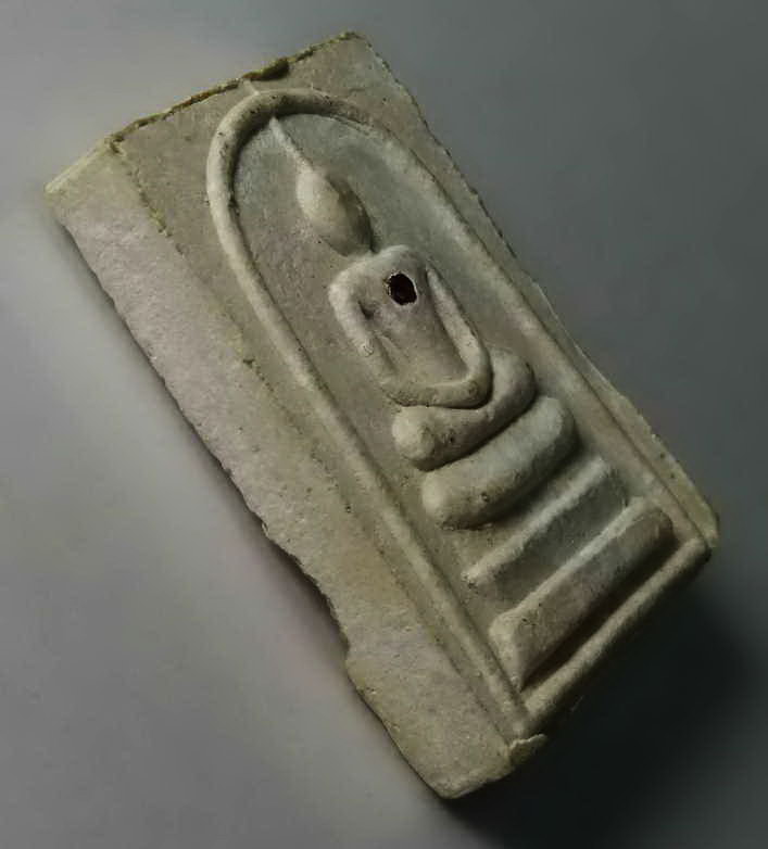 รหัสสินค้า พระสมเด็จ วัดต่างๆ 268 พระสมเด็จเนื้อผงหลังตาลปัตร และลายเซ็น ไม่ทราบที่