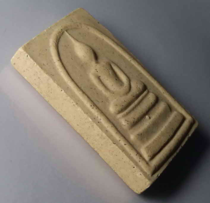 รหัสสินค้า พระสมเด็จ วัดต่างๆ 333 พระสมเด็จเนื้อผง วัดป่าเขาเขียว จังหวัดกำแพงเพชร หลังถังมหาลาภ รุ่นฉลองศาลาการเปรียญ