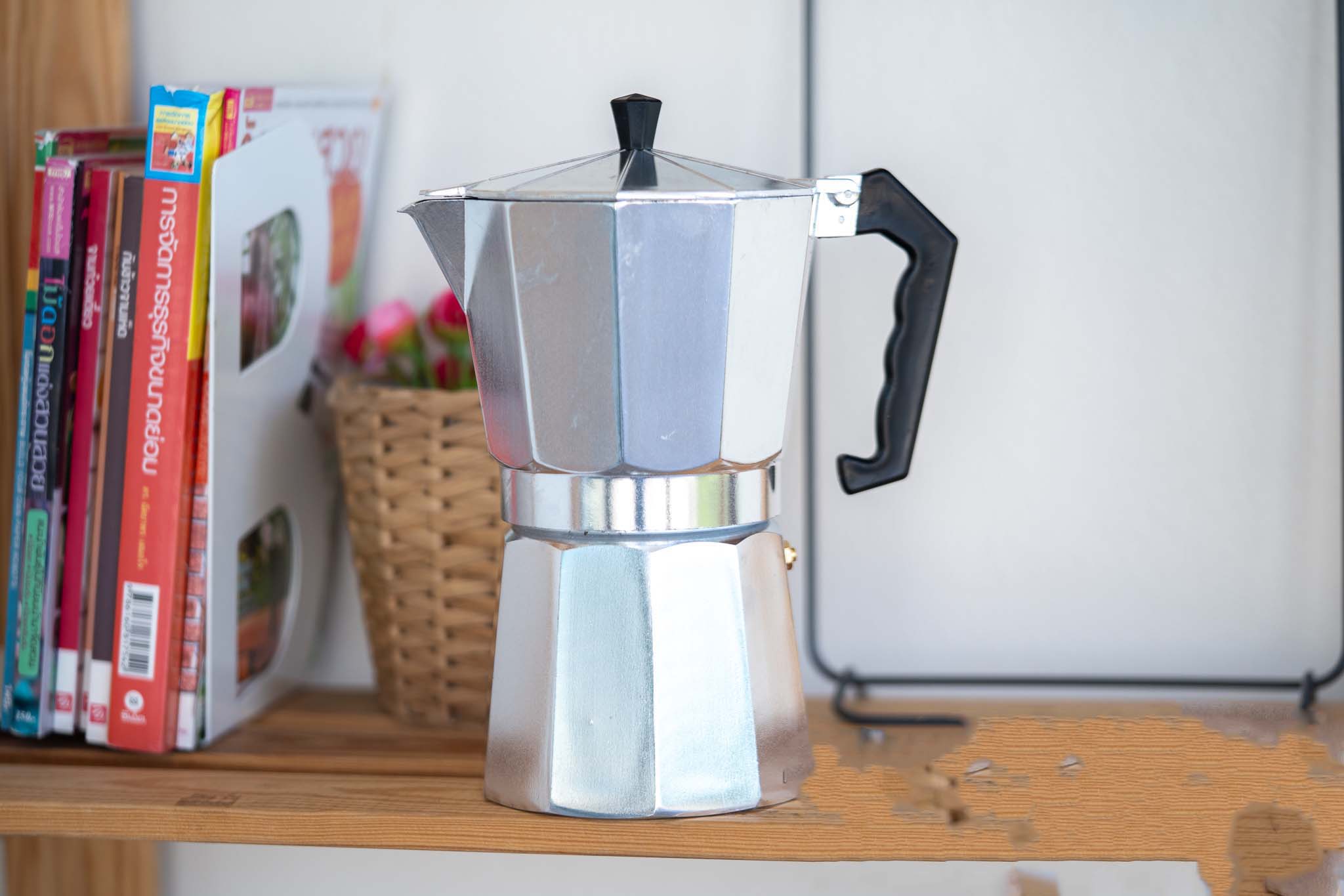 Moka Pot มอคค่า พ็อต กาต้มกาแฟสดพกพา