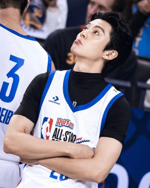 ชุดบาสเก็ตบอลหวังเหอตี้ : NBA ALL-STAR CELEBRITY GAME 2024 in USA x DYLAN WANG