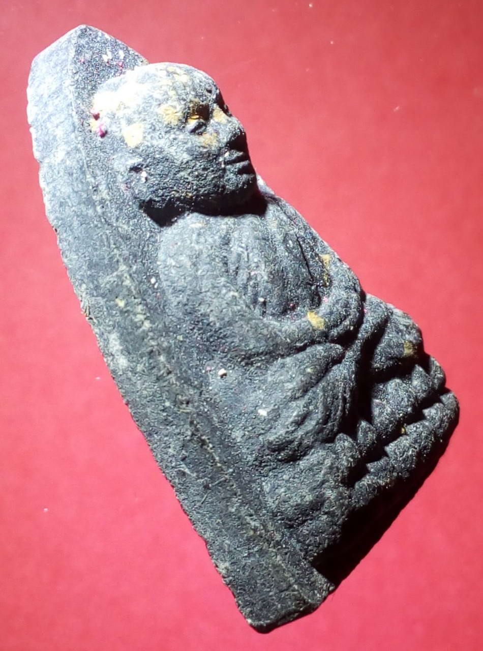 รหัสสินค้า หลวงปู่ทวด วัดต่างๆ 175 หลวงปู่ทวด วัดช้างให้ จ.ปัตตานี หลังสถูปเจดีย์ ไม่ทราบปีที่สร้าง