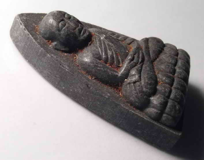 รหัสสินค้า หลวงปู่ทวด วัดต่างๆ 045 หลวงปู่ทวด วัดช้างให้ จังหวัดปัตตานี หลังยันต์นะเฉลียวเพชร ไม่ทราบปีที่สร้าง พระรายการนี้ให้เช่าบูชาแล้ว