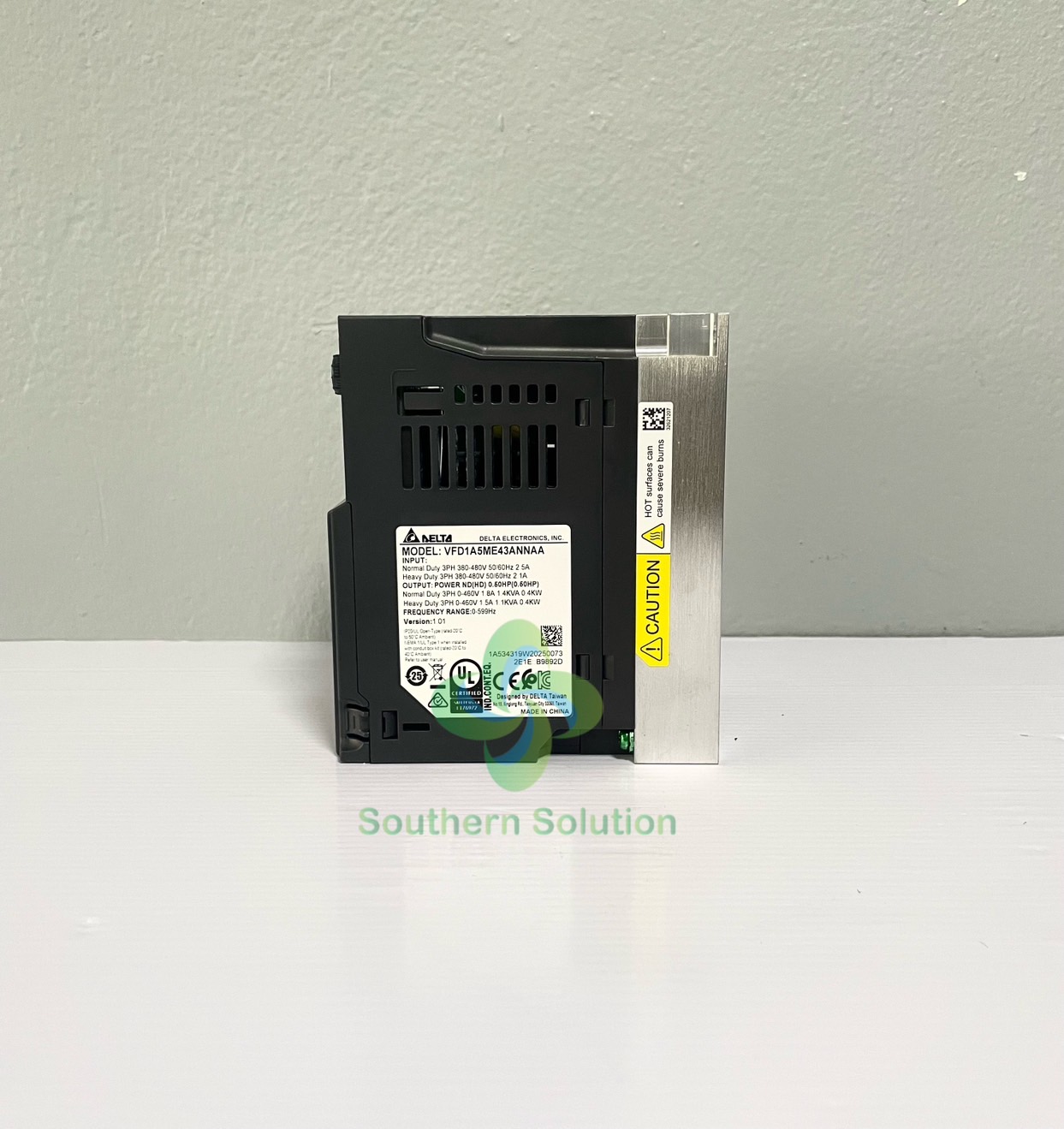 Delta Inverter VFD1A5ME43ANNAA 0.5HP 0.4KW (Input 380V 3-Phase Output 380V 3-Phase )