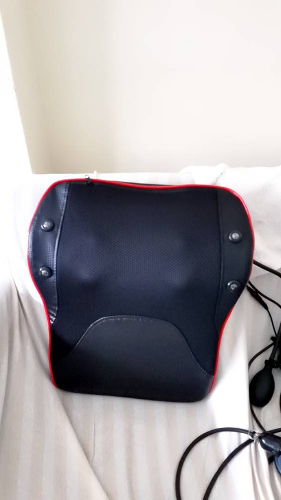 เครื่องนวดไฟฟ้า เบาะนวดไฟฟ้า หมอนนวดหลังนวดคอ แก้ปวดเมื่อย ปรับได้หลายรูปแบบ สินค้ามีรับประกัน ของเเท้100%