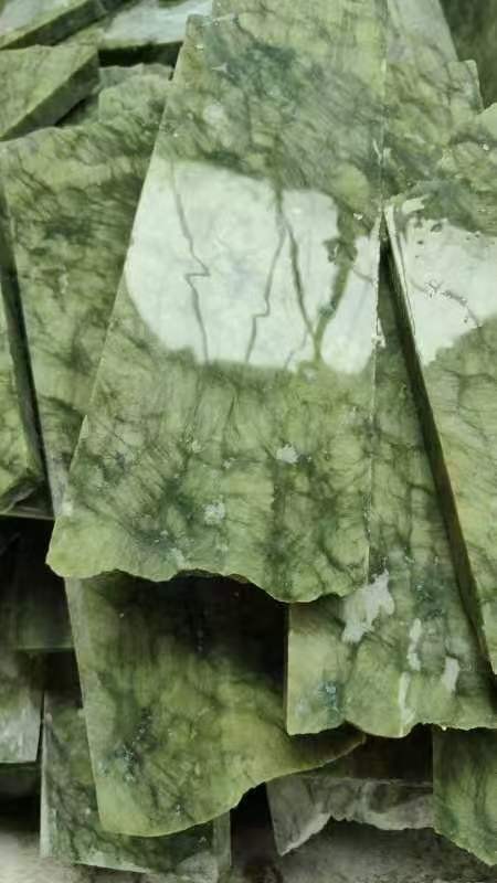 หินหยกกัวซา หินกัวซารูปหัวใจจากหยกแท้! นวดง่าย ดีไซน์น่ารัก ช่วยยกกระชับ ให้ผิวสุภาพดี