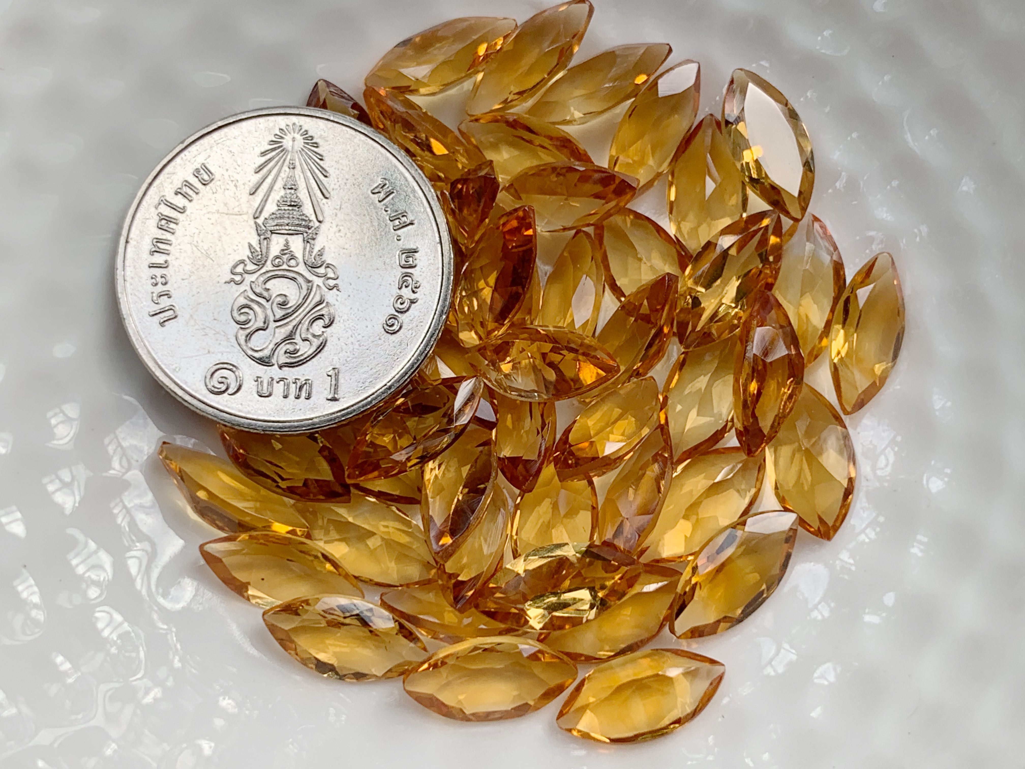 ซิทรินมาคี 10X5 มม. 5 กะรัต