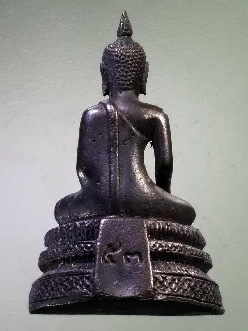 Antig LSD 136 รูปหล่อพระพุทธหลวงพ่อธรรมจักร สร้างปี 2553 ตอกโค้ด