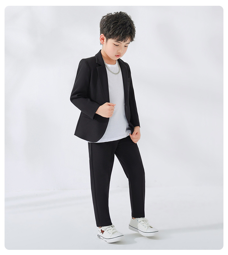 Bset0151- ชุดออกงานเด็กชายสีเทา 4ชิ้น มี เสื้อสูท+เสื้อยืดแขนยาวสีขาว+กางเกง ชุดจีนเด็กชายดูเก๋เท่ห์มีสไตล์ ทรงสวยเรียบหรูดูสุขุม เนื้อผ้าสวยใส่สบาย ขนาดชุด +ดูเพิ่ม ในรายละเอียด