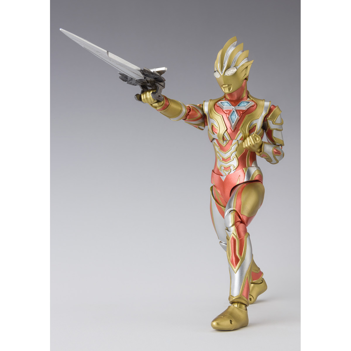 <Preorderปิดรับที่ 1คิว > เปิดรับPreorder มัดจำ1200 บาท P-bandai S.H.Figuarts Glitter Trigger Eternity PREMIUM BANDAI Action Figure