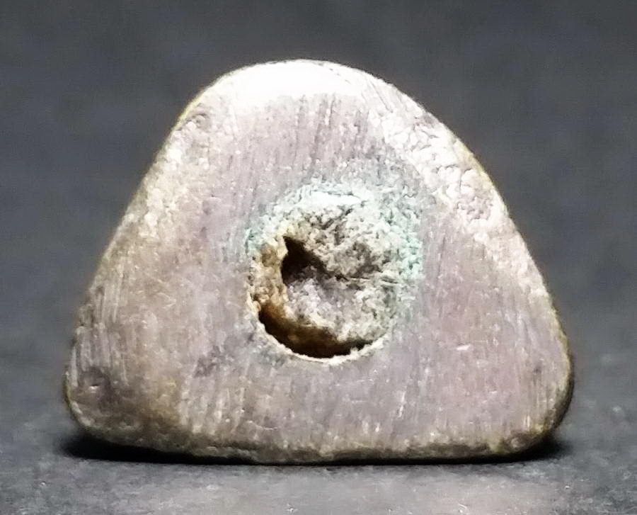 รหัสสินค้า พระกริ่ง พระหล่อ 390 รูปหล่อพระอาจารย์ยุทธ วัดถ้ำนิรภัย ตอกโค๊ตด้านหลัง ใต้ฐานอุดชันนะโรง