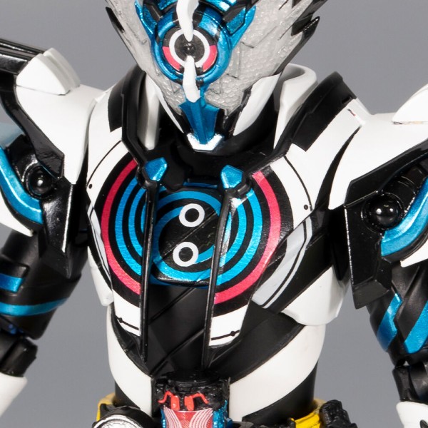 เปิดรับPreorder มัดจำ 500 บาท P-bandai S.H.Figuarts Kamen rider Cross- Z Evol โมเดลสำเร็จ