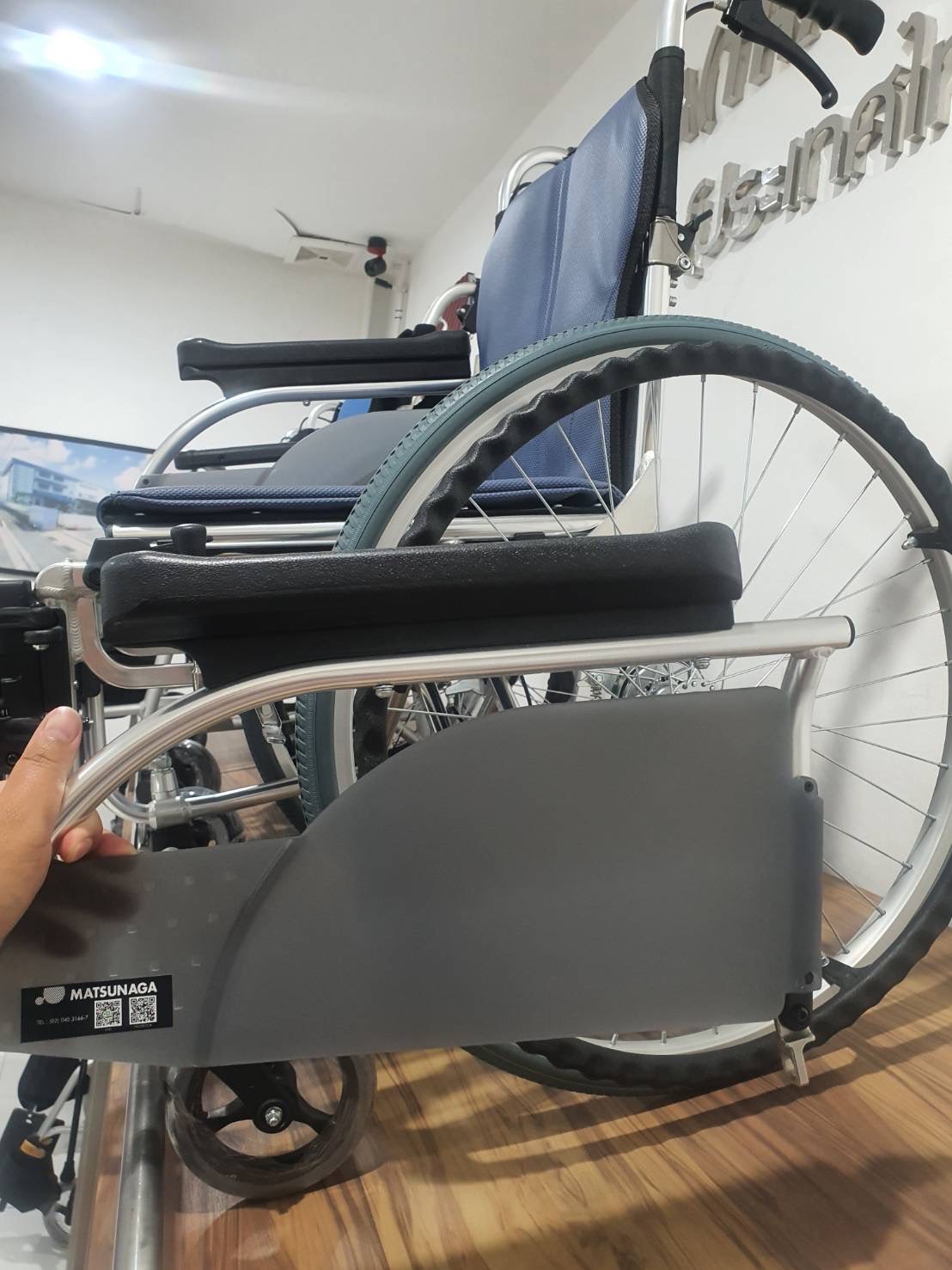 รถเข็นวีลแชร์ แบรนด์ญี่ปุ่น Matsunaga Wheelchair (車いす) รุ่น AR500 แข็งแรง ฟังก์ชั่นหลากหลาย