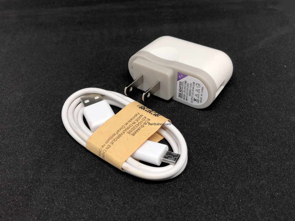 Adapter อะแดปเตอร์ DC 5V 2.5A (สีขาว) พร้อมสาย USB