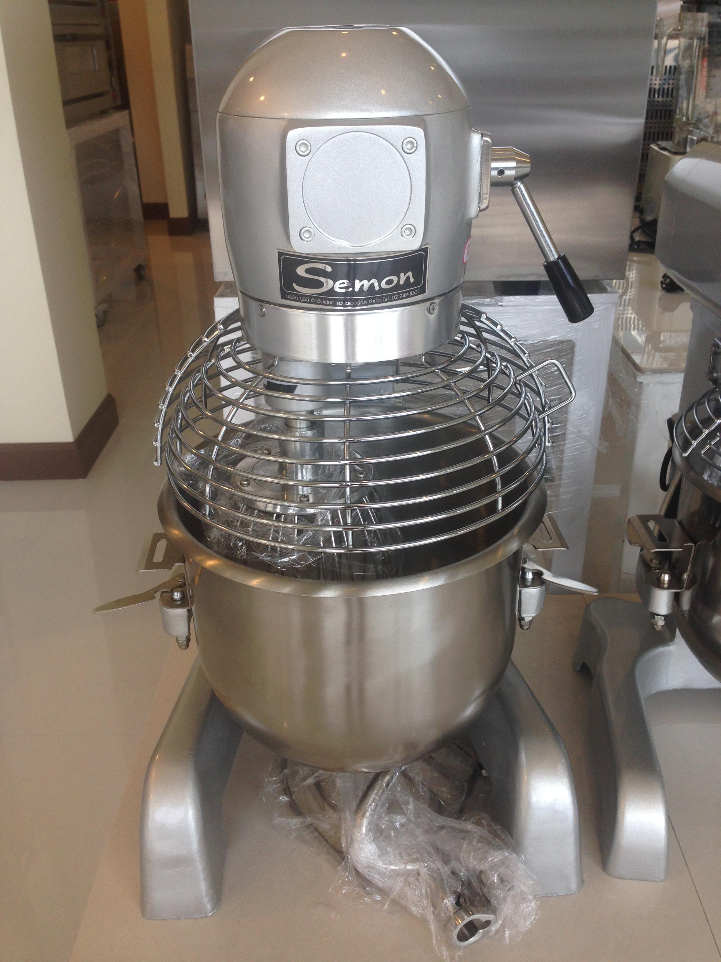 เครื่องผสมอาหาร 3 หัวตี 20 ลิตร Si-MX20