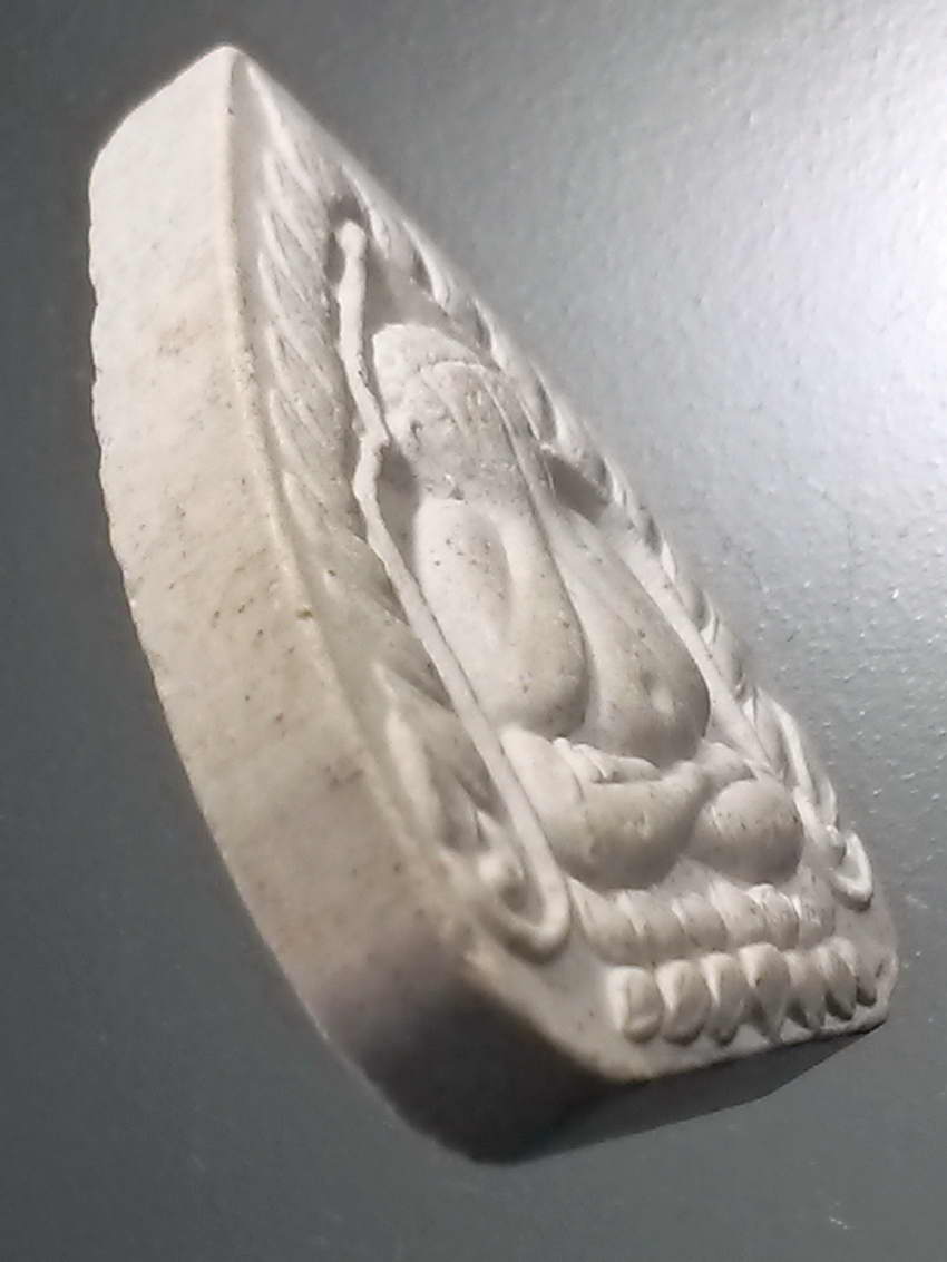 รหัสสินค้า พระปิดตา ทั่วไป 252 พระปิดตาเนื้อผง วัดเขาวงพระจันทร์ จังหวัดลพบุรี