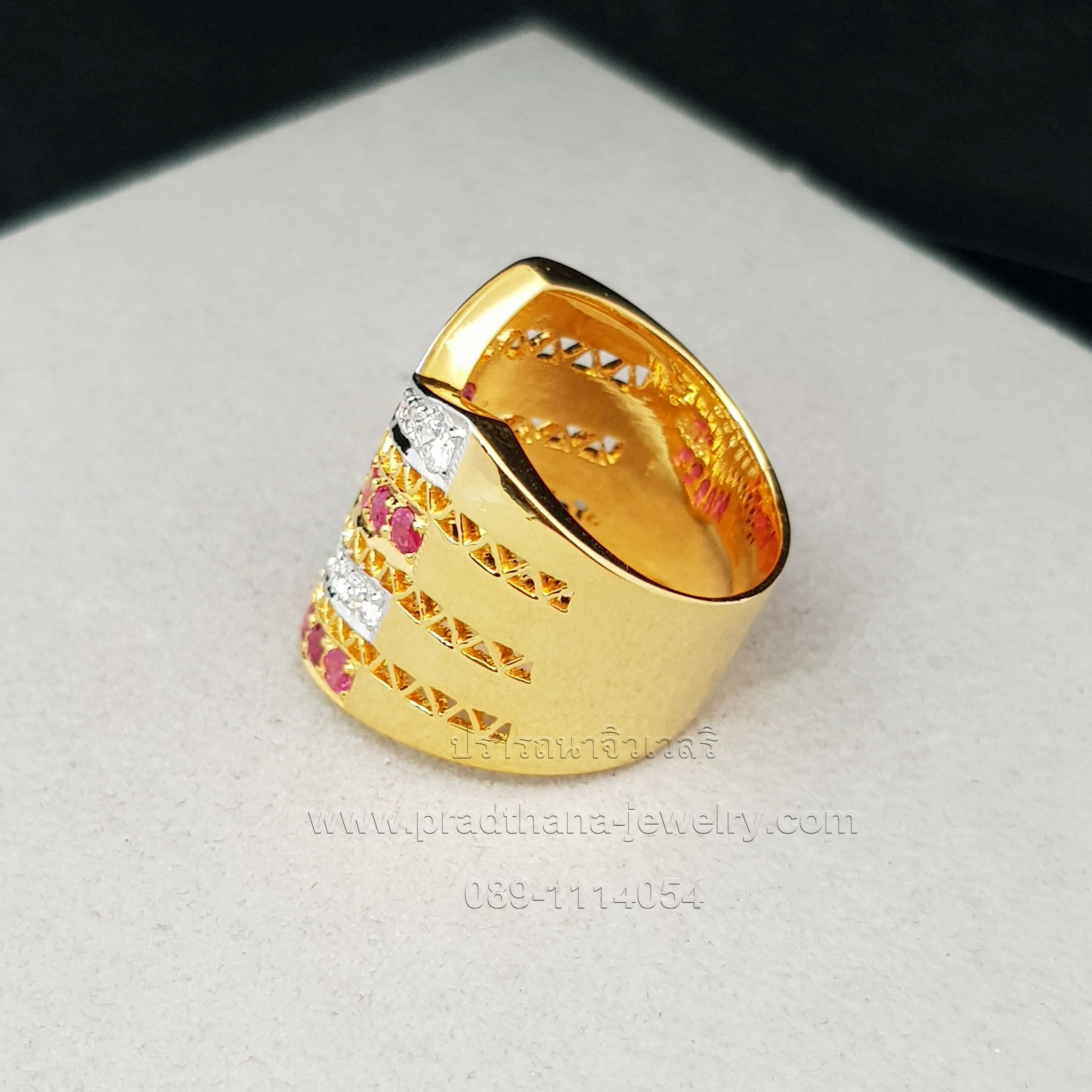 แหวนหน้ากว้างทับทิมสลับเพชร