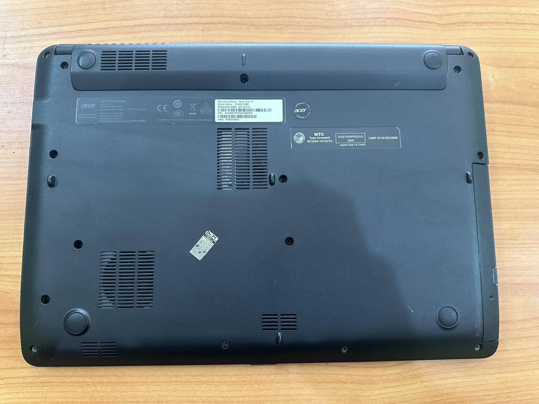 ( SOLD OUT ) Acer Aspire Z1402-31B8