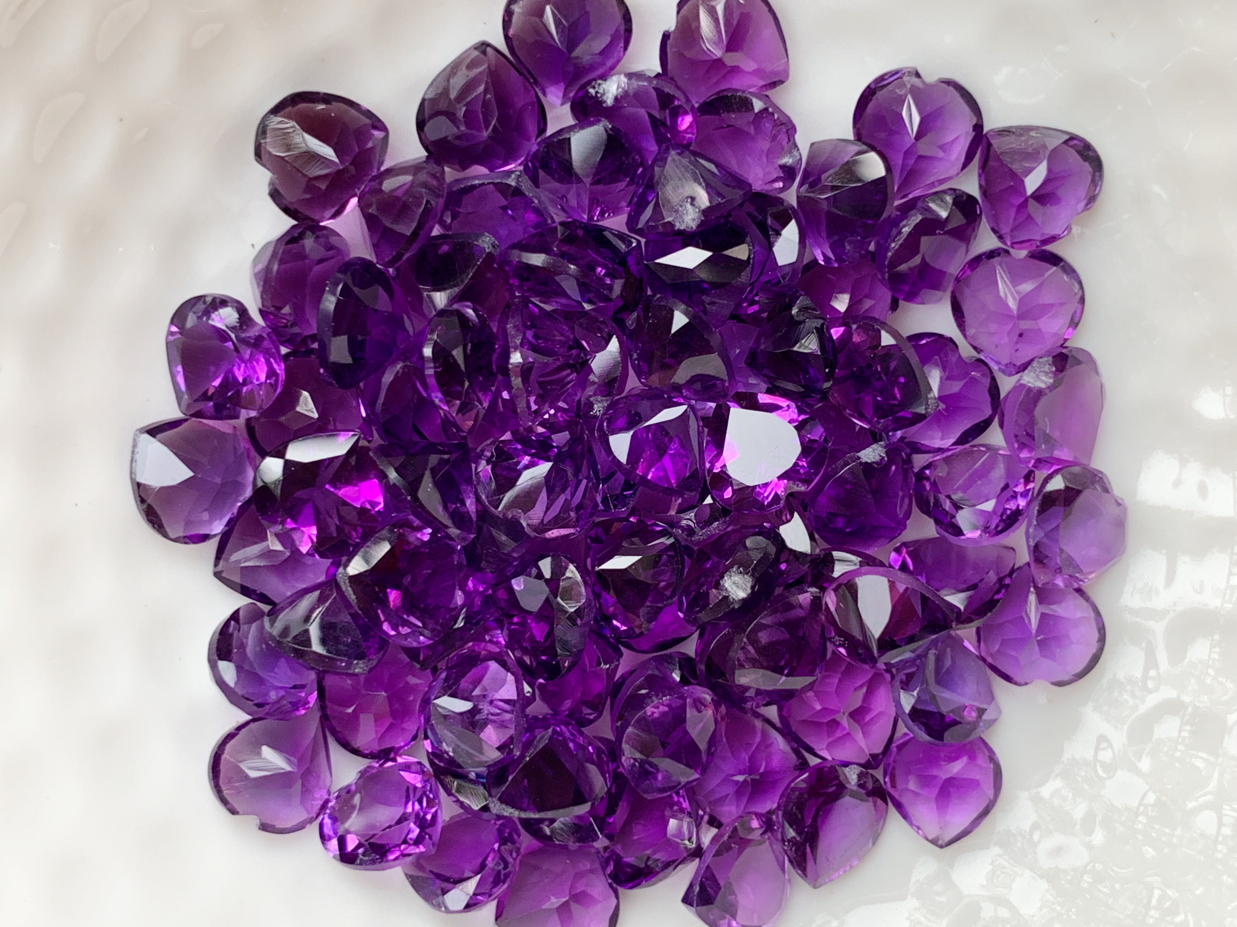 อเมทิสหัวใจ 6 มม. 5 กะรัต