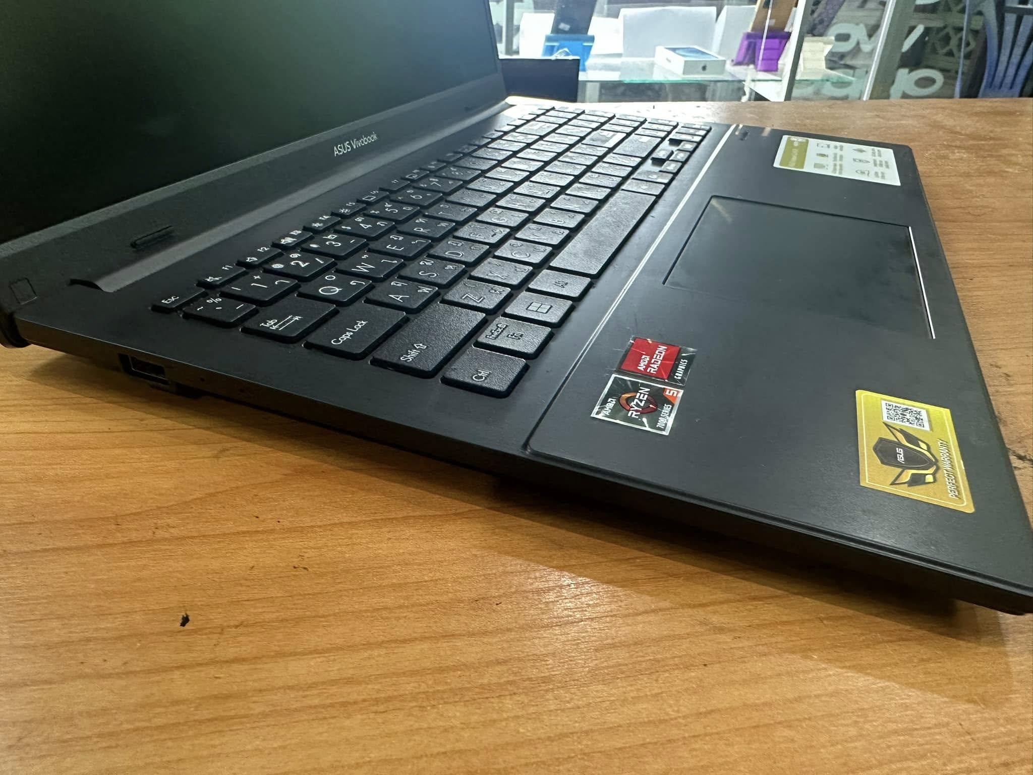 ( SOLD OUT ) Asus Vivobook M1504FA-NJ516W ประกันเหลือยาวๆ