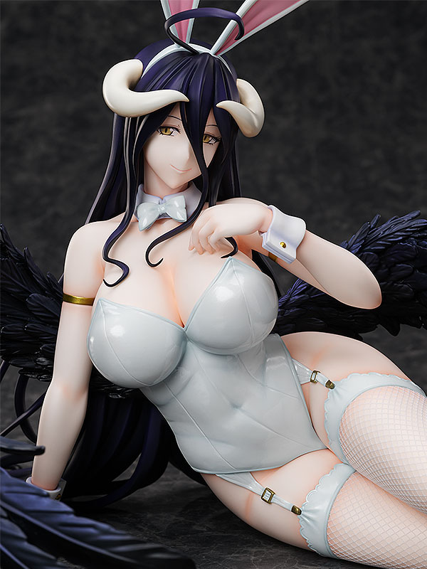 <Preorderถึง 1/3/2022 >เปิดรับPreorder มัดจำ 3000 บาท Albedo: Bunny Ver.