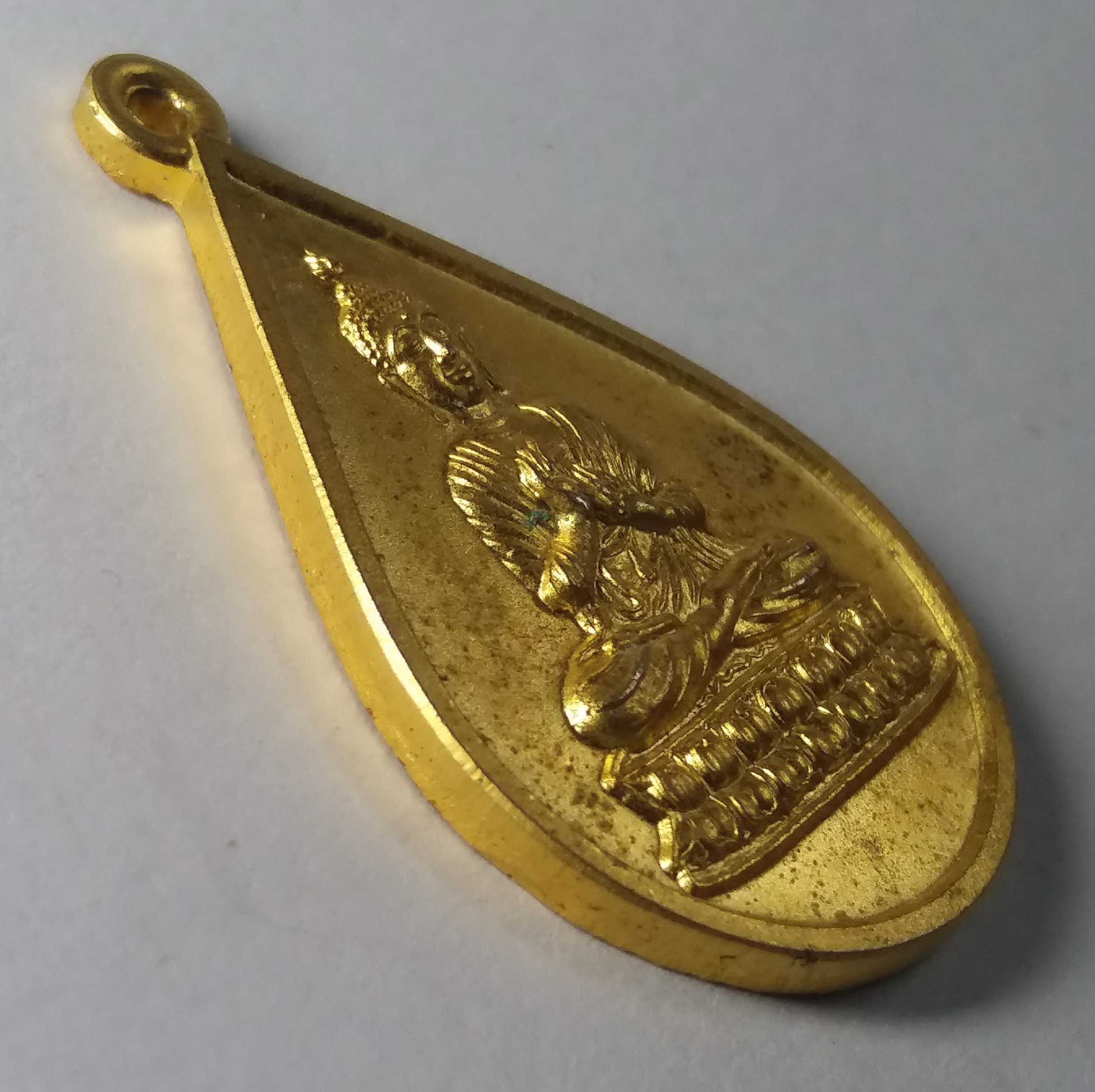 รหัสสินค้า พระไม่ทราบที่ 034 เหรียญกะไหล่ทองพ่นทราย พระพุทธปางสนเข็ม พุทธบารมี ๒ แผ่นดินเฉลิมพระเกียรติ ไม่ทราบที่