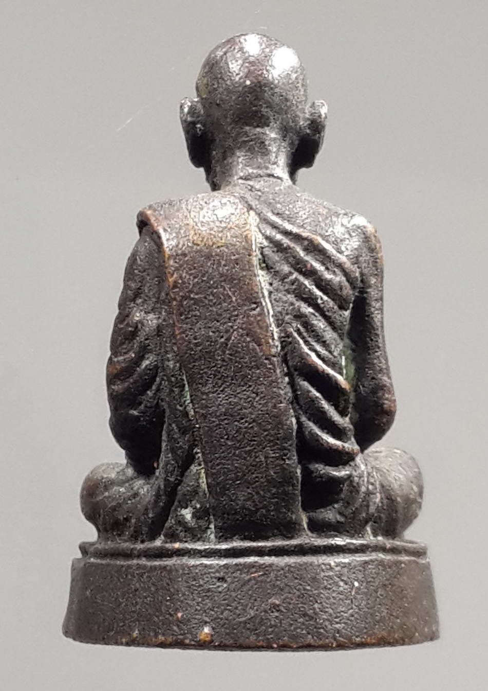 รหัสสินค้า พระกริ่ง พระหล่อ 282 รูปหล่อนวโลหะ หลวงพ่อโก๊ะ วัดเก้าห้อง จังหวัดอยุธยา