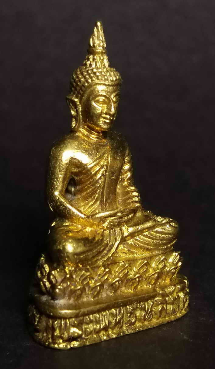 รหัสสินค้า พระกริ่ง พระหล่อ 032 รูปหล่อพระพุทธหลักคำ รุ่นสร้างพระอุโบสถ ปี 2537