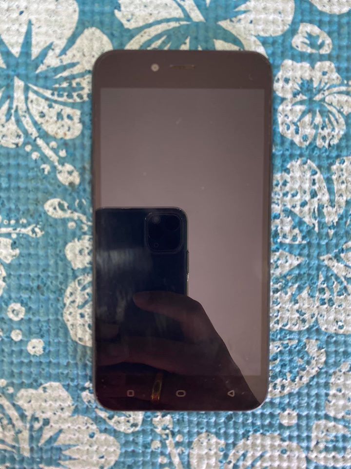 ( SOLD OUT ) OPPO A71