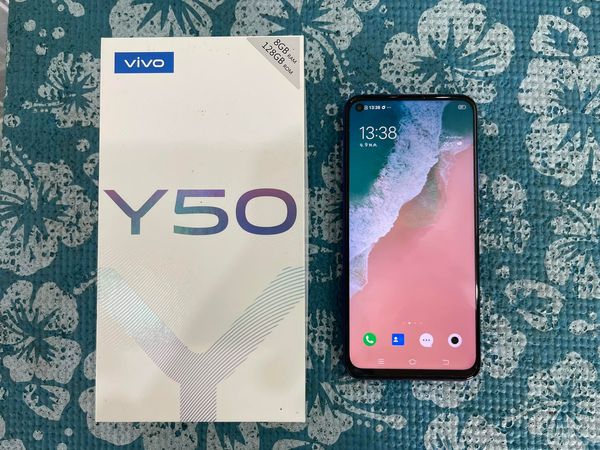 ( SOLD OUT ) vivo Y50 ประกันเหลือ