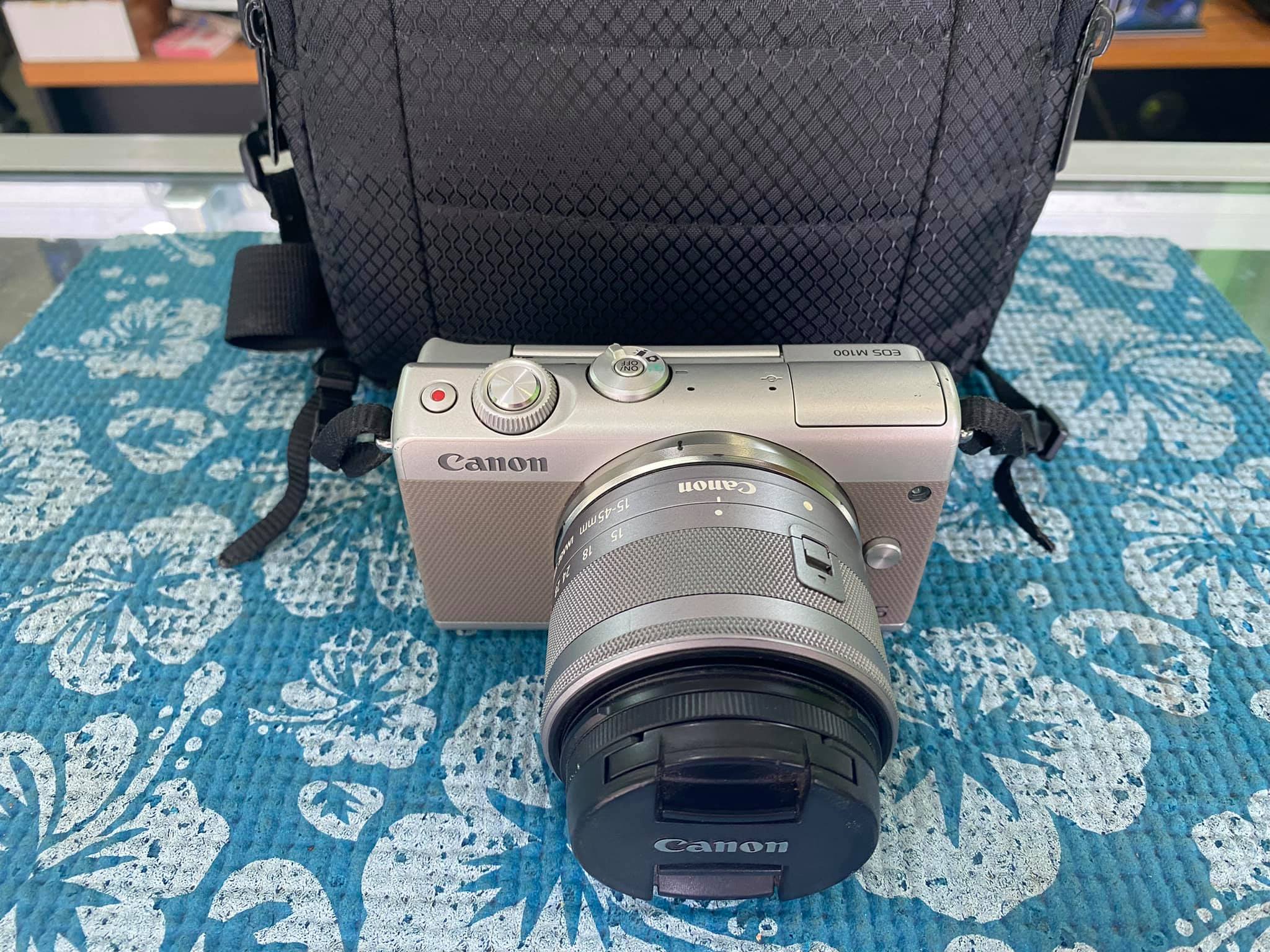 ( SOLD OUT ) Canon EOS M100